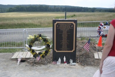 19757489663434e281.jpg